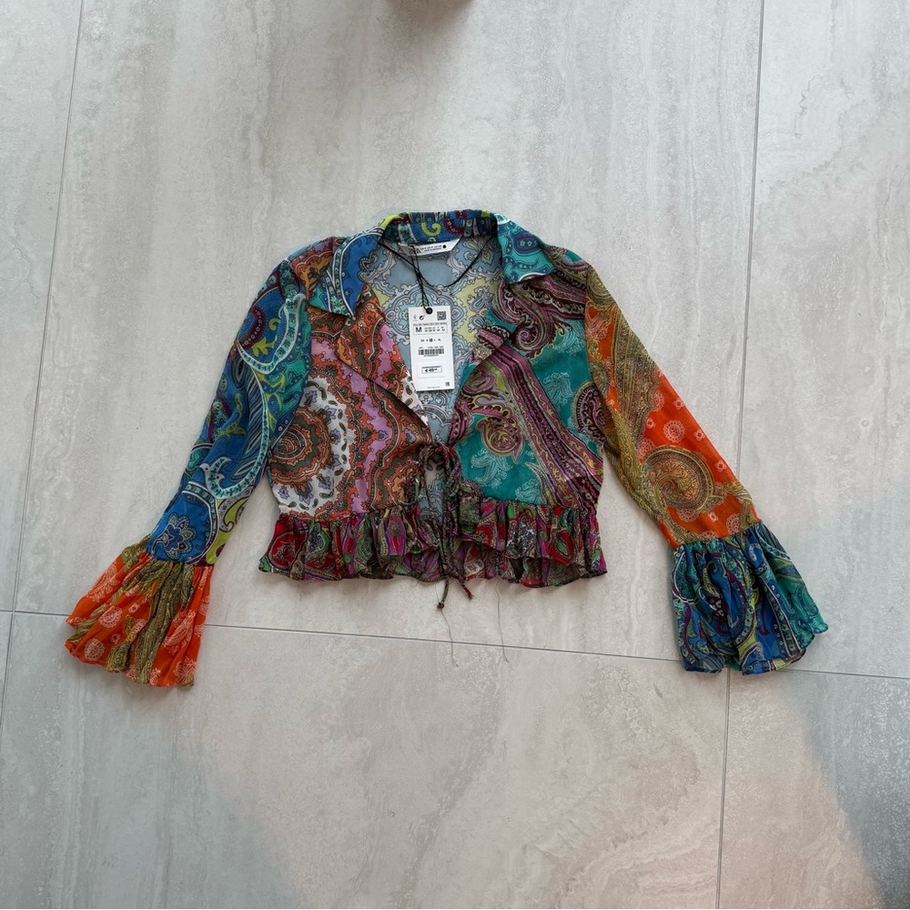Zara ruffle multicolor jacket/pover